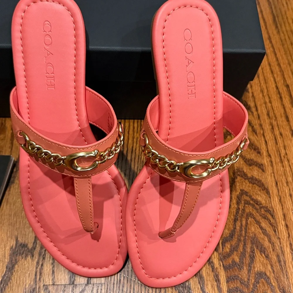 Coach coral Sandals with Gold Chain Accent. Jaclyn leather sandal size 8 B - Picture 3 of 7